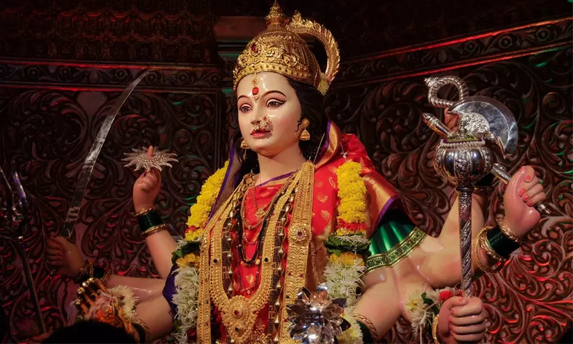 ആധാർ കാർഡ് പരിശോധിച്ച് മുസ്ലിം അല്ലെന്ന് ഉറപ്പ് വരുത്തണം; നവരാത്രി പരിപാടികളിൽ അന്യമതസ്തരുടെ പ്രവേശനം വിലക്കണമെന്ന് വിഎച്ച്പി ആധാർ കാർഡ് പരിശോധിച്ച് മുസ്ലിം അല്ലെന്ന് ഉറപ്പ് വരുത്തണം; നവരാത്രി പരിപാടികളിൽ അന്യമതസ്തരുടെ പ്രവേശനം വിലക്കണമെന്ന് വിഎച്ച്പി