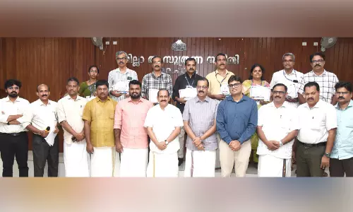 റെയില്‍വേ ഡിവിഷന്‍ വിഭജനത്തിനെതിരെ മലപ്പുറം വികസന സമിതി യോഗത്തിൽ പ്രമേയം