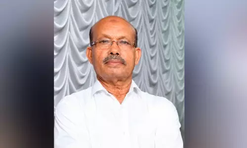 അ​ൽ അ​ഖ്സ പ്രി​ന്റി​ങ് പ്ര​സ്സ്  ഡ​യ​റ​ക്ട​ർ   ജ​സീ​ൽ മാ​ടാ​യി​യു​ടെ പി​താ​വ് നി​ര്യാ​തനാ​യി