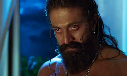മുടക്കുമുതൽ തിരിച്ചുപിടിക്കാനാകാതെ ടോക്സിക്; ഇന്ത്യയിൽ നിന്നും നേടിയത് 243.40 കോടി മാത്രം മുടക്കുമുതൽ തിരിച്ചുപിടിക്കാനാകാതെ ടോക്സിക്; ഇന്ത്യയിൽ നിന്നും നേടിയത് 243.40 കോടി മാത്രം