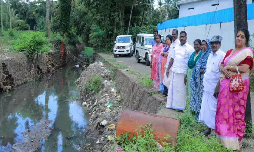 പമ്പാ, അച്ചൻകോവിൽ സംയോജനം; ഉദ്യോഗസ്ഥസംഘം സ്ഥലം സന്ദർശിച്ചു പമ്പാ, അച്ചൻകോവിൽ സംയോജനം; ഉദ്യോഗസ്ഥസംഘം സ്ഥലം സന്ദർശിച്ചു