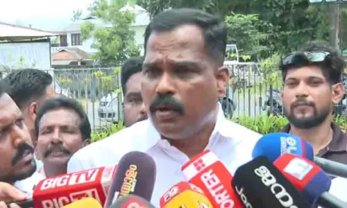 ‘ഞാൻ ഇപ്പോഴും രമ്യ ഹരിദാസിന്റെ സ്റ്റാഫ്’; രേഖ കിട്ടാൻ ​കാത്തിരിക്കുന്നുവെന്ന് പാളയം പ്രദീപ്