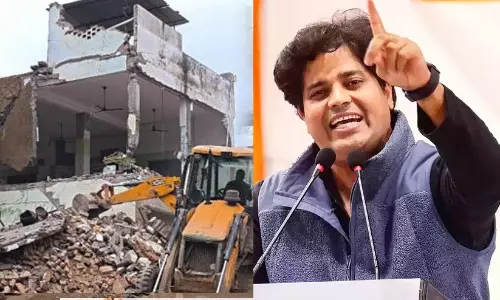 കലക്ടറേറ്റ് അല്ല, പള്ളിയാണ് ആദ്യം നിർമിച്ചത്’; സഹാറൻപൂരിലെ പള്ളി തകർത്ത സംഭവത്തിൽ പ്രതികരിച്ച് ഇമ്രാൻ പ്രതാപ്ഗഢി