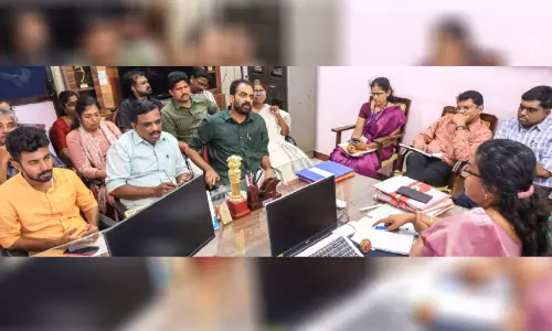 ആരോഗ്യവകുപ്പ് സ്ഥലംമാറ്റത്തിനെതിരെ ജില്ല പഞ്ചായത്ത് അംഗങ്ങൾ ആരോഗ്യവകുപ്പ് സ്ഥലംമാറ്റത്തിനെതിരെ ജില്ല പഞ്ചായത്ത് അംഗങ്ങൾ