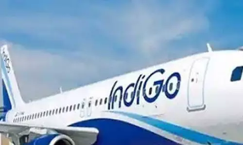 കണക്ഷൻ ഫ്ലൈറ്റ് മിസ്സായി; അങ്കലാപ്പിലായ മലയാളി വിദ്യാർഥിനിക്കും കുടുംബത്തിനും തുണയായി മഹാരാഷ്ട്ര ഐ.കെ.എം.സി.സി