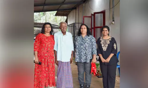 മരിച്ചെന്ന് കരുതിയ പിതാവ് 40 വർഷങ്ങൾക്കുശേഷം തിരിച്ചെത്തി മരിച്ചെന്ന് കരുതിയ പിതാവ് 40 വർഷങ്ങൾക്കുശേഷം തിരിച്ചെത്തി
