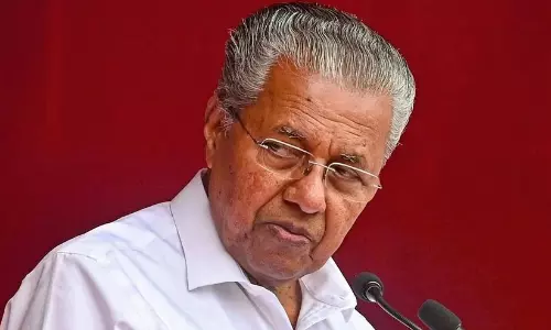 ‘പുറത്ത് നിക്കടോ...’ ഇഡിയെ കുറിച്ചുള്ള ചോദ്യങ്ങളോട് ക്ഷുഭിതനായി പിണറായി