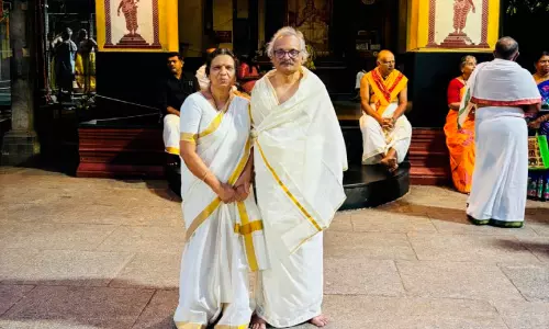 84ന്‍റെ നി​റ​വി​ൽ എം. ​മു​കു​ന്ദ​ൻ ഒ​ഴു​കു​ന്നു, മ​യ്യ​ഴി​പ്പു​ഴ​പോ​ലെ...
