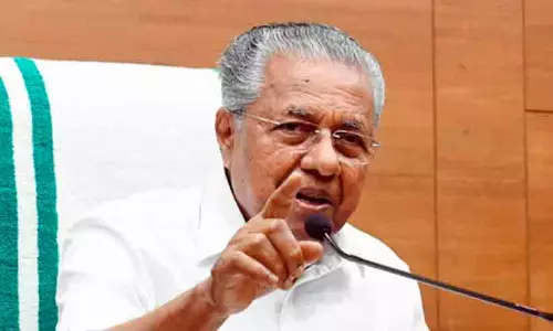 Opposition Leader Pinarayi Vijayan addressing a press conference in Thiruvananthapuram regarding the ED investigation against him