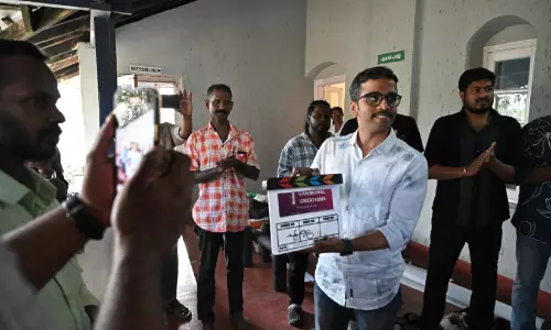 ഡ്രാമാ ത്രില്ലറുമായി റോഷനും, രാഹുലും: ടൈറ്റിൽ പുറത്തുവിടാത്ത പുതിയ ചിത്രത്തിന് തുടക്കമായി ഡ്രാമാ ത്രില്ലറുമായി റോഷനും, രാഹുലും: ടൈറ്റിൽ പുറത്തുവിടാത്ത പുതിയ ചിത്രത്തിന് തുടക്കമായി