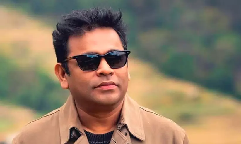 അക്രമങ്ങളല്ല, കശ്മീരിന്റെ സൗന്ദര്യവും സമാധാനവുമാണ് സിനിമകളിൽ വരേണ്ടത്; സംവിധായകരോട് എ.ആർ. റഹ്മാൻ അക്രമങ്ങളല്ല, കശ്മീരിന്റെ സൗന്ദര്യവും സമാധാനവുമാണ് സിനിമകളിൽ വരേണ്ടത്; സംവിധായകരോട് എ.ആർ. റഹ്മാൻ