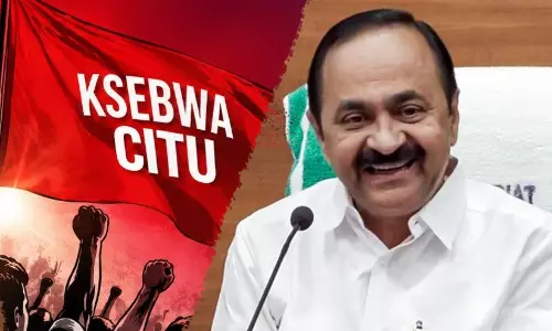 വൈദ്യുതി മുടക്കം: മുഖ്യമന്ത്രിക്കെതിരെ കെ.എസ്.ഇ.ബിയിലെ ഇടതനുകൂല ജീവനക്കാർ; ‘തൊഴിലാളികളെയും ഓഫിസുകളെയും ആക്രമിക്കാൻ പ്രസ്താവന പ്രേരണയാകും’