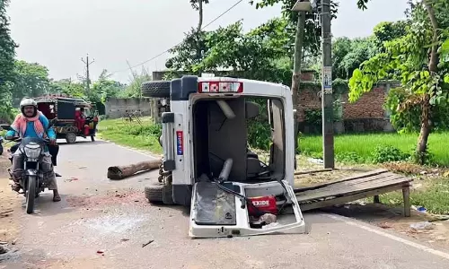 ബിഹാറിൽ പ്രഭാതസവാരിക്കിടെ യുവാവിനെ വെടിവെച്ച് കൊന്നു; പൊലീസ് അനാസ്ഥ ആരോപിച്ച് നാട്ടുകാരുടെ പ്രതിഷേധം, വാഹനങ്ങൾ തല്ലിത്തകർത്തു