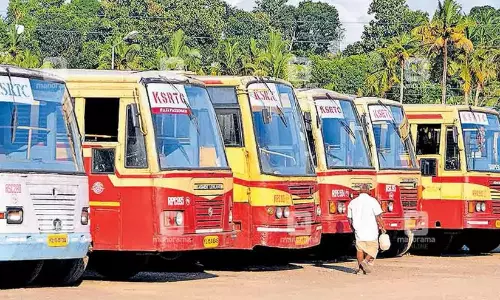 സഡൻ ബ്രേക്ക്...തിരൂർ-തിരുവനന്തപുരം സൂപ്പർ ഫാസ്റ്റ് പിൻവലിച്ചു; യാത്രക്കാർ ദുരിതത്തിൽ