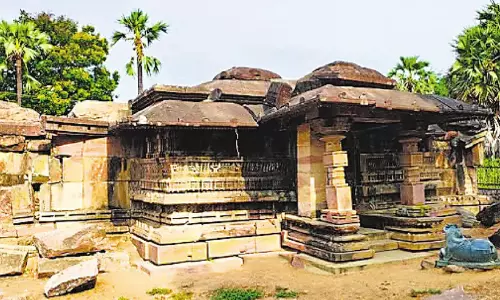 ആരും ശ്രദ്ധിക്കപ്പെടാതെപോയ തെലങ്കാനയിലെ ഗൊള്ളല ഗുഡി ക്ഷേത്രത്തിന് ദേശീയ സ്മാരക പദവി; കണ്ടെത്തിയത് 12-ാം നൂറ്റാണ്ടിന്‍റെ അടയാളം