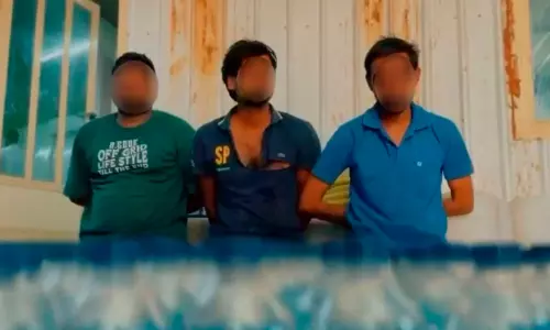 മദ്യം നിർമിച്ചു വിൽപന; നാല് പ്രവാസികൾ പിടിയിൽ