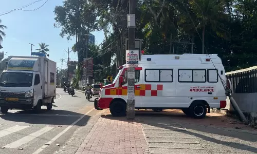 കിള്ളിയിൽ അനധികൃത പാർക്കിങ്; അപകടം വർധിക്കുന്നു