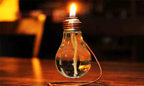 പ്രതിസന്ധി പരിഹരിക്കാൻ ഉയർന്ന വിലക്ക് വൈദ്യുതി വാങ്ങാൻ കെ.എസ്.ഇ.ബി; സർക്കാർ സഹായം തേടി