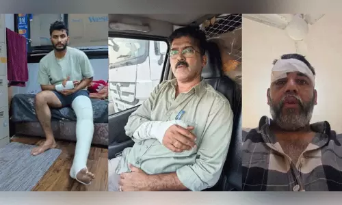 റിയാദിൽ മലയാളികളുടെ ഫ്ലാറ്റിൽ വൻ കവർച്ച: പത്തുലക്ഷം റിയാലിെൻറ നഷ്ടം, പ്രവാസികൾക്ക് ആക്രമണത്തിൽ പരിക്ക് റിയാദിൽ മലയാളികളുടെ ഫ്ലാറ്റിൽ വൻ കവർച്ച: പത്തുലക്ഷം റിയാലിെൻറ നഷ്ടം, പ്രവാസികൾക്ക് ആക്രമണത്തിൽ പരിക്ക്