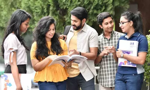 കമ്പനികൾ കാമ്പസുകളിൽ നിന്നുള്ള നിയമനം നിർത്തിയാൽ എന്ത് സംഭവിക്കും? ഐ.ഐ.എസ്‌.സി ബംഗളൂരുവിലെ പ്രൊഫസർ ചോദിക്കുന്നു