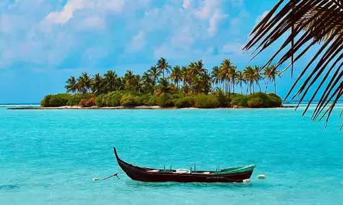 ദ്വീപ് കാഴ്ചകളിലേക്ക് പുതിയ വഴി തുറന്ന് കെഎസ്ആർടിസി; ലക്ഷദ്വീപ് യാത്രാപാക്കേജുമായി ബജറ്റ് ടൂറിസം സെൽ ദ്വീപ് കാഴ്ചകളിലേക്ക് പുതിയ വഴി തുറന്ന് കെഎസ്ആർടിസി; ലക്ഷദ്വീപ് യാത്രാപാക്കേജുമായി ബജറ്റ് ടൂറിസം സെൽ