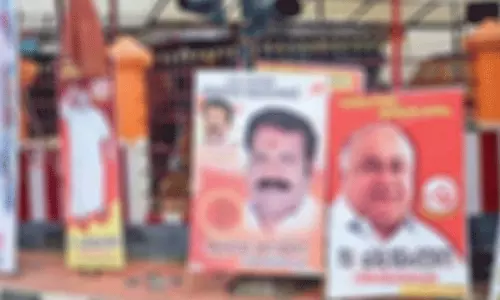 നീക്കിയ ബോർഡുകൾക്ക് പിഴചുമത്താത്ത സെക്രട്ടറിമാരിൽനിന്ന് തുക ഈടാക്കാൻ നിർദേശം നീക്കിയ ബോർഡുകൾക്ക് പിഴചുമത്താത്ത സെക്രട്ടറിമാരിൽനിന്ന് തുക ഈടാക്കാൻ നിർദേശം