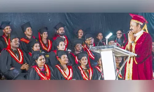 നിയമവിദ്യാഭ്യാസം പുതിയ സാങ്കേതിക വിദ്യകൾക്കൊപ്പം മാറണം: മുഖ്യമന്ത്രി