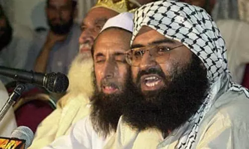 ‘പാകിസ്താന്‍റേത് ഗിമ്മിക്ക്, പൊള്ളയായ പ്രഖ്യാപനം’; മസൂദ് അസ്ഹറിന്‍റെ തലക്കുള്ള ഇനാം വർധിപ്പിച്ചതിനെ പരിഹസിച്ച് ഇന്ത്യ