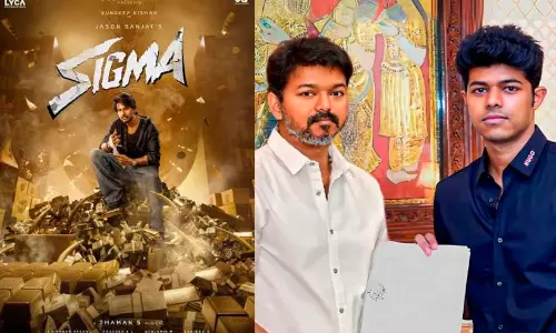 മകന്റെ ആദ്യ ചിത്രത്തിന് വഴിമാറി; വിജയ്-തൃഷ ചിത്രത്തിന്റെ റീ-റിലീസ് മാറ്റിവെച്ചു