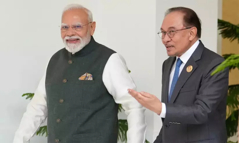 PAS Demands Details on Anwar-Modi Talks Over Preacher Zakir Naik’s Extradition to India PAS Demands Details on Anwar-Modi Talks Over Preacher Zakir Naik’s Extradition to India