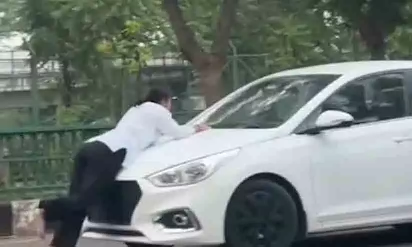 Man Hits Girlfriend With Car Man Hits Girlfriend With Car