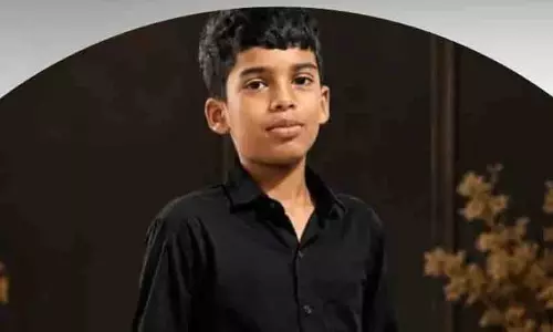 വീട്ടുകാരെ പേടിപ്പിക്കാൻ ചെയ്ത സാഹസത്തിനിടെ 11കാരന് ദാരുണാന്ത്യം