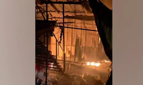 വീട് ഭാഗികമായി തകർന്നു: പാചകവാതക സിലിണ്ടർ പൊട്ടിത്തെറിച്ചു വീട് ഭാഗികമായി തകർന്നു: പാചകവാതക സിലിണ്ടർ പൊട്ടിത്തെറിച്ചു