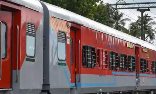 യാത്രക്കാർക്ക് ആശ്വാസം; പരശുറാം എക്സ്പ്രസിൽ ജനറൽ കോച്ചുകൾ കുറയില്ലെന്ന് റെയിൽവേ