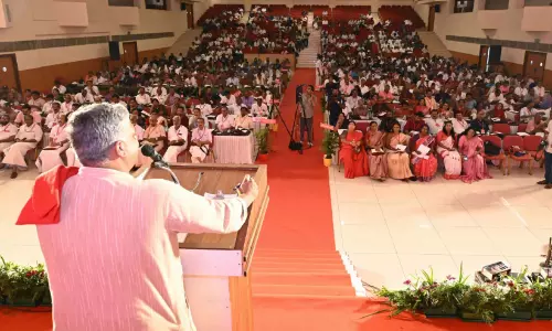 ‘മോദി ഭരണത്തിൽ ദാരിദ്ര്യത്താൽ ആത്മഹത്യ ചെയ്തവരുടെ എണ്ണം യുദ്ധത്തിൽ കൊല്ലപ്പെട്ടതിനെക്കാൾ കൂടുതൽ’: അഖിലേന്ത്യ കിസാൻ സഭ ജനറൽ സെക്രട്ടറി