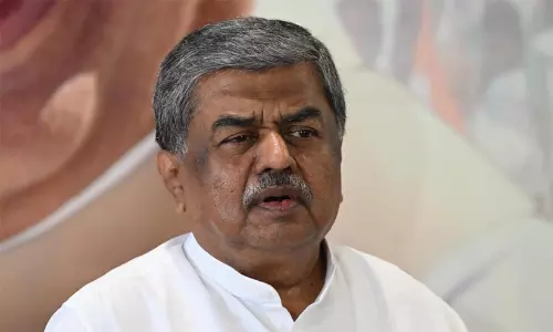 KPCC President BK Hariprasad addressing the media regarding Karnataka electoral roll revisions.