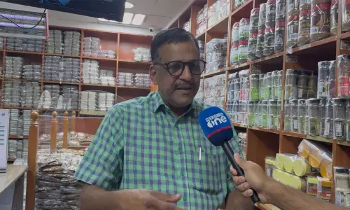കെ.എം ഷാജിയുമായി സഹോദര ബന്ധം, ബിനാമിയല്ല: റേഞ്ച് റോവറിന്റെ ഉടമ കെ.എം ഷാജിയുമായി സഹോദര ബന്ധം, ബിനാമിയല്ല: റേഞ്ച് റോവറിന്റെ ഉടമ