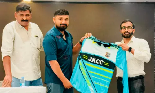 കേരള ക്രിക്കറ്റ് ക്ലബ്ബിെൻറ പുതിയ ജഴ്‌സി പ്രകാശനം ചെയ്തു