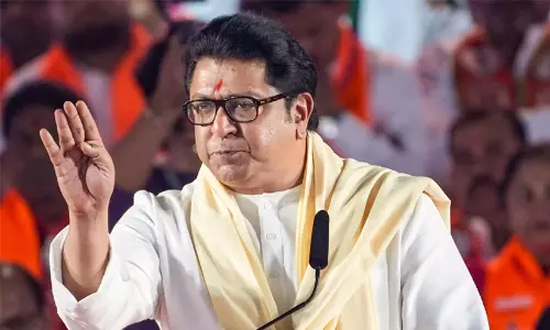 MNS chief Raj Thackeray criticizing the Centre over UPI transaction charges and digital tax policies.