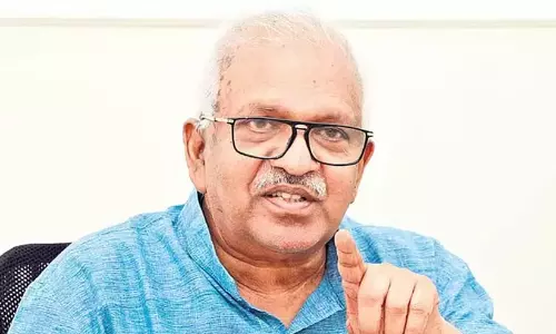 പിണറായിയെയും റിയാസിനെയും ഉന്നമിടുന്നത് സി.പി.എമ്മിനെ തകർക്കാൻ; ഇഡി നീക്കത്തിനെതിരെ പിന്തുണയുമായി പി. ജയരാജൻ
