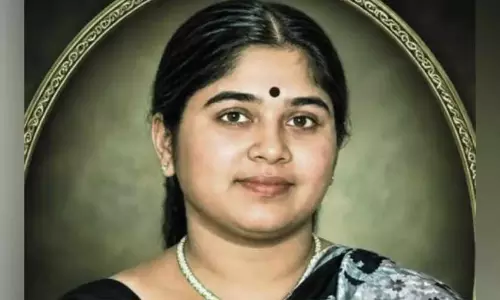 തമിഴ് നടൻ ശിവാജി ഗണേശന്റെ മകൾ ശാന്തി നാരായണസാമി അന്തരിച്ചു തമിഴ് നടൻ ശിവാജി ഗണേശന്റെ മകൾ ശാന്തി നാരായണസാമി അന്തരിച്ചു