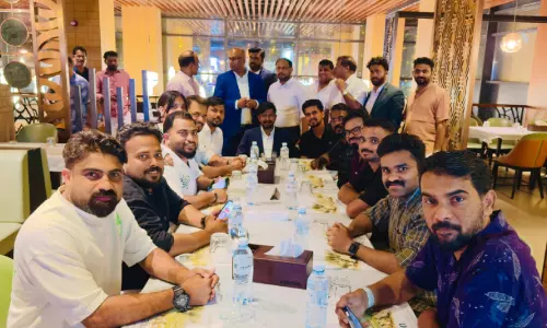 മ​ന്ത്രി ഒ.​ജെ. ജ​നീ​ഷു​മാ​യി കൂ​ടി​ക്കാ​ഴ്ച ന​ട​ത്തി അ​ർ​ജ​ന്റീ​ന ഫാ​ൻ​സ് ഖ​ത്ത​ർ