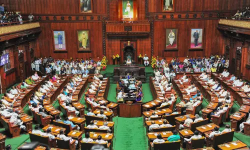 BJP MLAs Protest After Vande Mataram Stopped BJP MLAs Protest After Vande Mataram Stopped