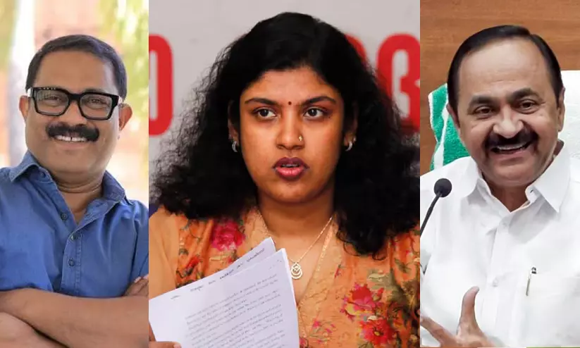 കെ.എം. ഷാജിക്കും വി.ഡി. സതീശനുമെതിരെ ചിന്ത ജെറോം: ‘സ്പോൺസർമാരോട് ബി.പി.എൽ കുടുംബങ്ങൾക്ക് ഇൻവെർട്ടർ വാങ്ങി നൽകാൻ പറയണം’ കെ.എം. ഷാജിക്കും വി.ഡി. സതീശനുമെതിരെ ചിന്ത ജെറോം: ‘സ്പോൺസർമാരോട് ബി.പി.എൽ കുടുംബങ്ങൾക്ക് ഇൻവെർട്ടർ വാങ്ങി നൽകാൻ പറയണം’