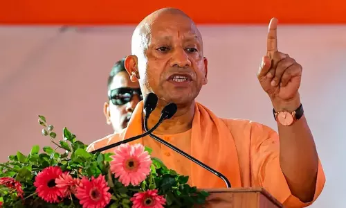 ‘രാമന്റെ പേര് കേൾക്കുമ്പോൾ ബാബറിനെപ്പോലെ പ്രകോപിതരാകുന്നു’; സമാജ്‌വാദി പാർട്ടിക്കെതിരെ യോഗി ആദിത്യനാഥ്