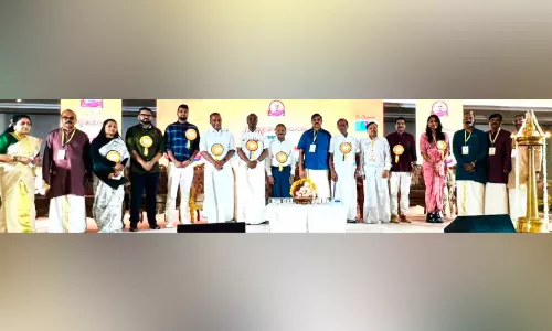 ഗുരുവിചാരധാരയുടെ ഗുരുജയന്തി-ഓണാഘോഷം; ഗുരുദേവ അവാർഡുകൾ വിതരണം ചെയ്തു