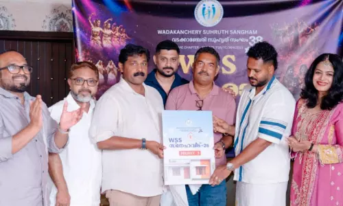 വടക്കാഞ്ചേരി സുഹൃദ് സംഘം ‘സ്നേഹവീട്’ പദ്ധതി ബ്രോഷർ പ്രകാശനം