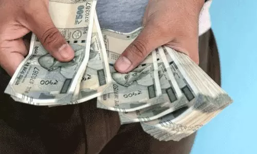 ബാങ്ക് പണിമുടക്ക്: കേന്ദ്ര സർക്കാർ ജീവനക്കാർക്കും പെൻഷൻകാർക്കും സെപ്റ്റംബറിലെ ശമ്പളവും പെൻഷനും 25ന് ലഭിക്കും