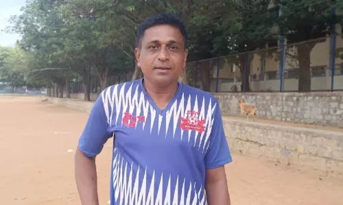 കാല്‍പന്തുകളിയെ പ്രണയിച്ച സന്തോഷ് ട്രോഫി താരം സന്തോഷ്
