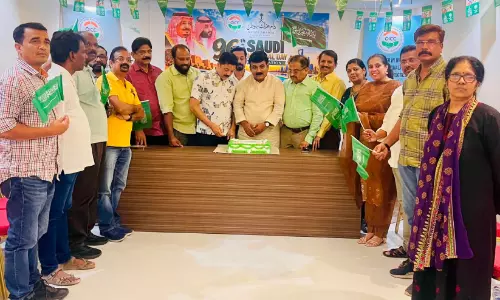 ഇ​ന്ത്യ-​സൗ​ദി സൗ​ഹൃ​ദം ഊ​ട്ടി​യു​റ​പ്പി​ച്ച് ദ​മ്മാം ഒ.​ഐ.​സി.​സി ദേ​ശീ​യ​ദി​നാ​ഘോ​ഷം